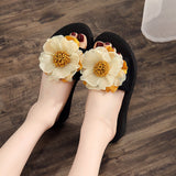 Flower Soft Bottom Wear Holiday Beach Sandals Slippers