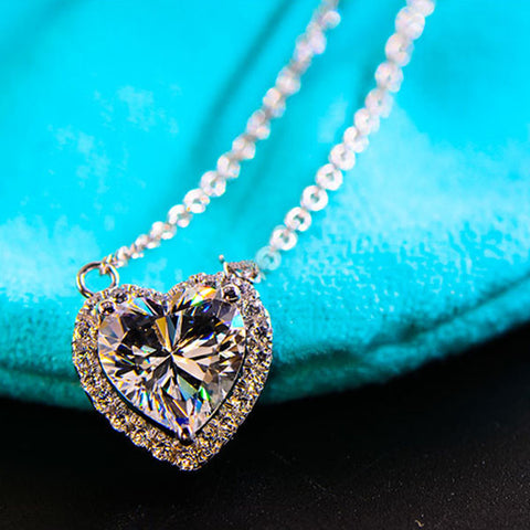 ICAHKYNL057 Shine 3A Zircon Heart Shape Necklaces