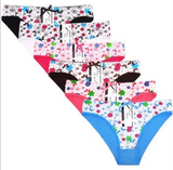 Cute Flower Printed Ultra Comfortable Cotton Ladies Panties 89155